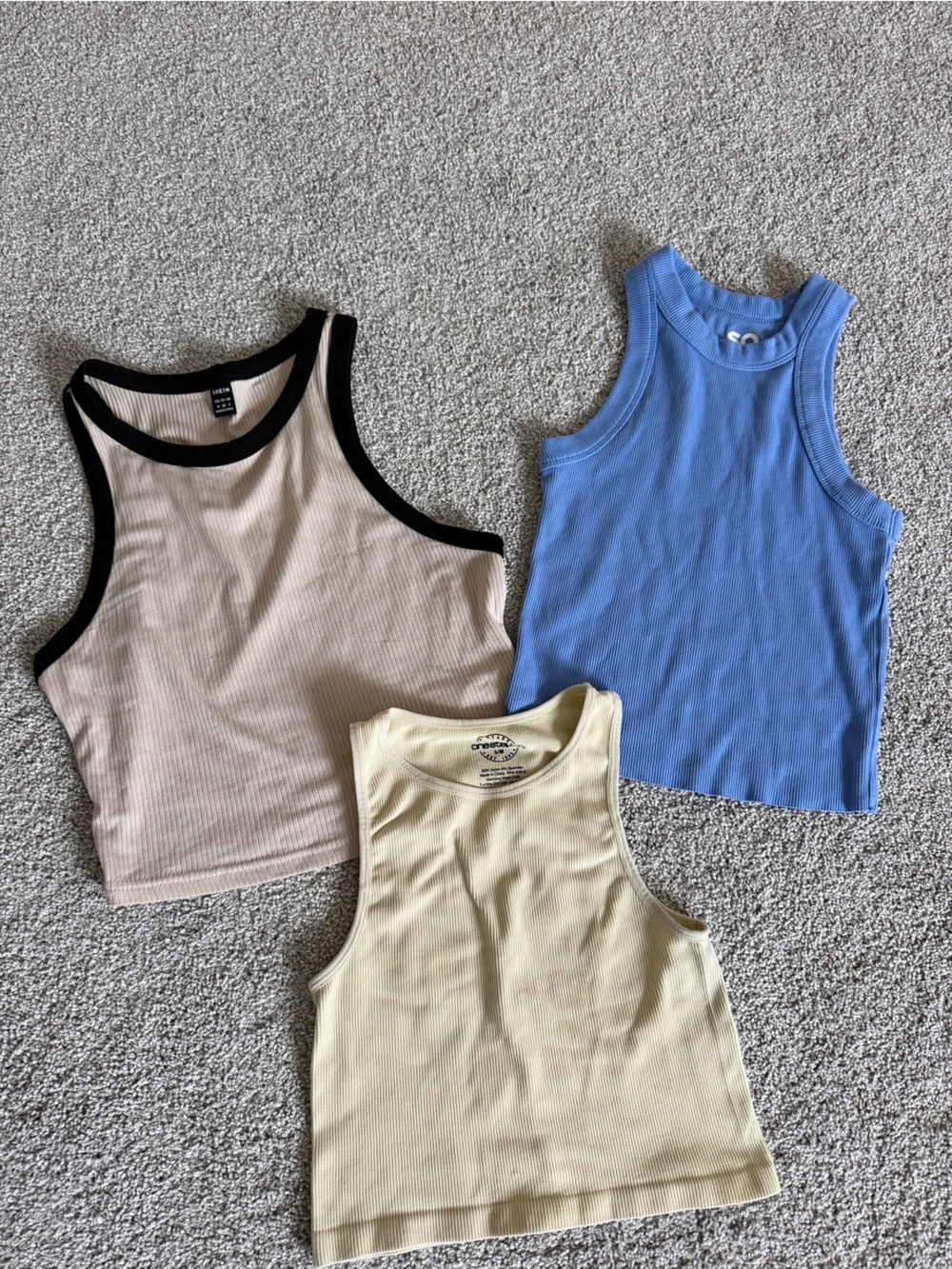 3 Crop tops bundle- S